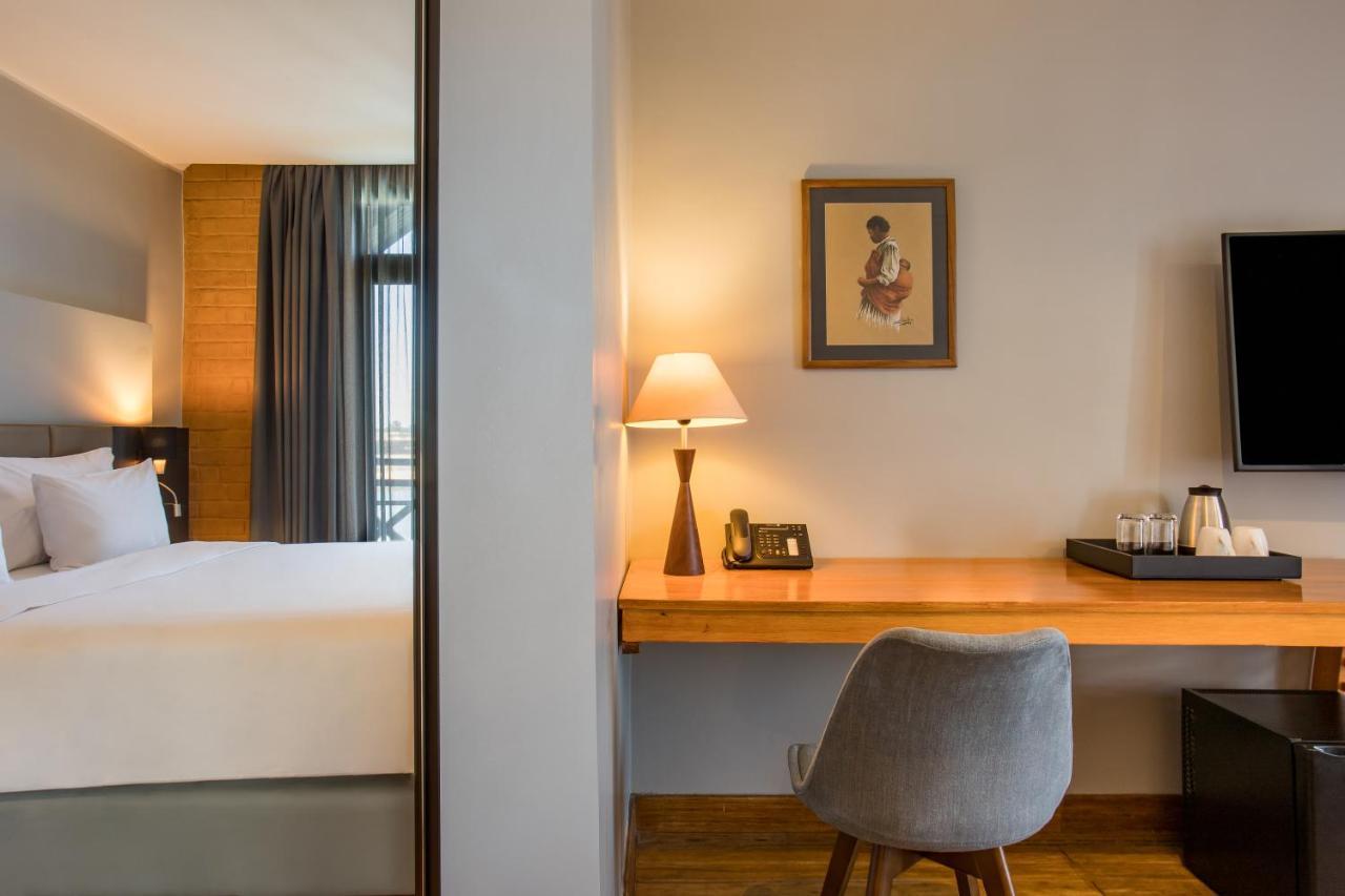 Radisson Hotel Tamboho Waterfront Antananarivo Exteriér fotografie